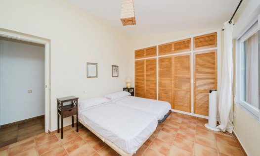 Segunda mano - Villas -
La Manga