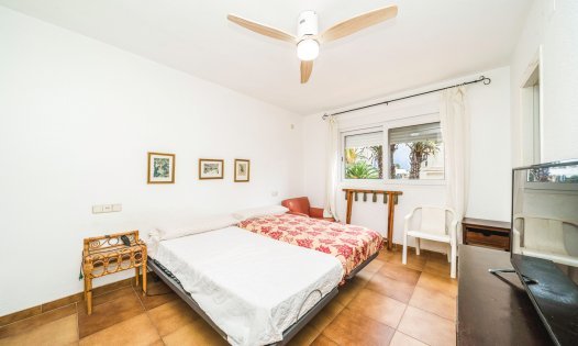 Segunda mano - Villas -
La Manga