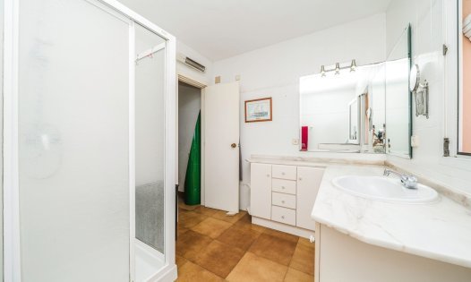 Segunda mano - Villas -
La Manga