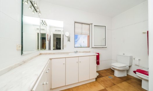 Segunda mano - Villas -
La Manga