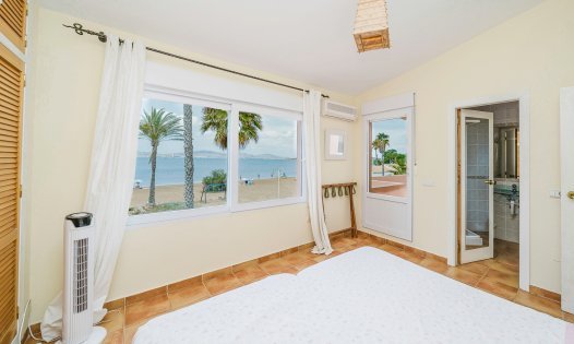 Segunda mano - Villas -
La Manga