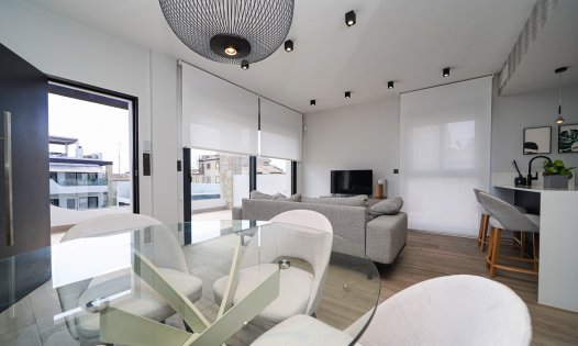 Resale - Bungalows -
Pilar de la Horadada