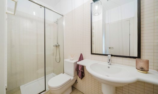 Wiederverkauf - Villen -
Sucina