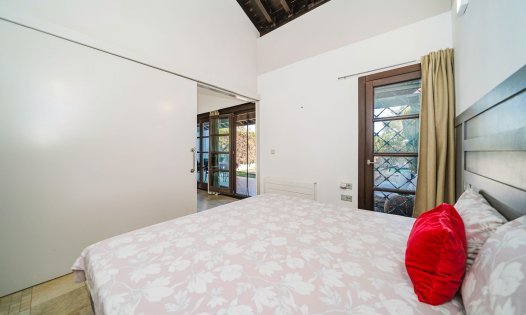 Wiederverkauf - Villen -
Sucina