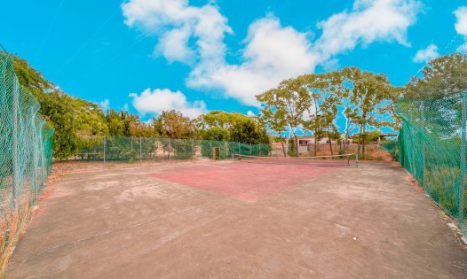 Wiederverkauf - Villen -
Sucina