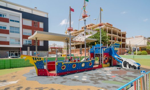 Resale - Bungalows -
Pilar de la Horadada