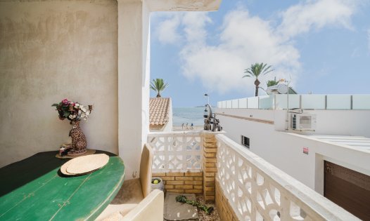 Resale - Terraced Houses -
Los Urrutias