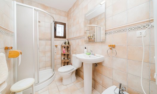 Wiederverkauf - Villen -
Pozo Estrecho