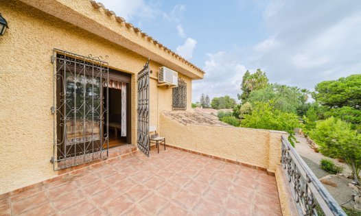 Wiederverkauf - Villen -
Pozo Estrecho