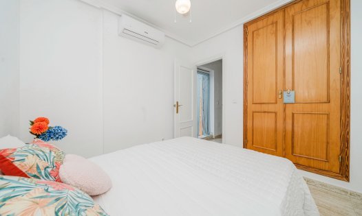 Återförsäljning - Villor -
Pilar de la Horadada - Mil Palmeras