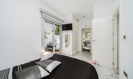 Resale - Villas -
Pilar de la Horadada