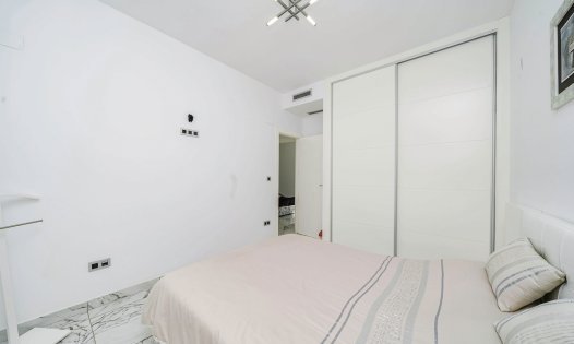 Resale - Villas -
Pilar de la Horadada