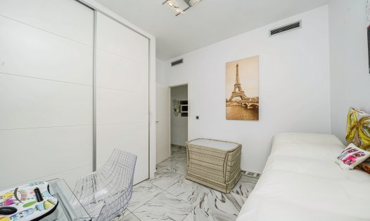 Resale - Villas -
Pilar de la Horadada