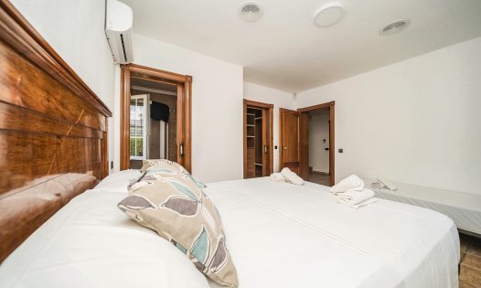 Resale - Villas -
Torrevieja - Los Balcones - Torrevieja