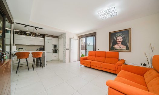 Videresalg - Villaer -
Orihuela Costa - Lomas de Cabo Roig