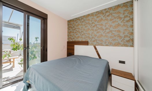 Videresalg - Villaer -
Orihuela Costa - Lomas de Cabo Roig