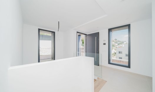 Resale - Luxury Villas -
Calpe