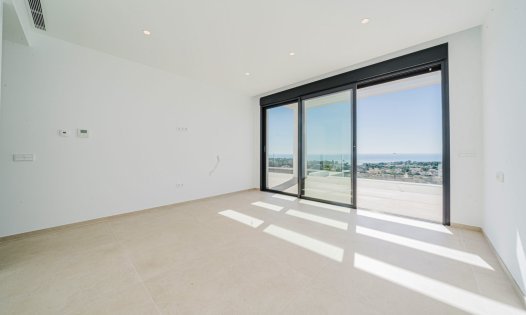 Resale - Luxury Villas -
Calpe