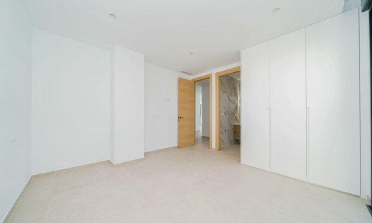 Resale - Luxury Villas -
Calpe