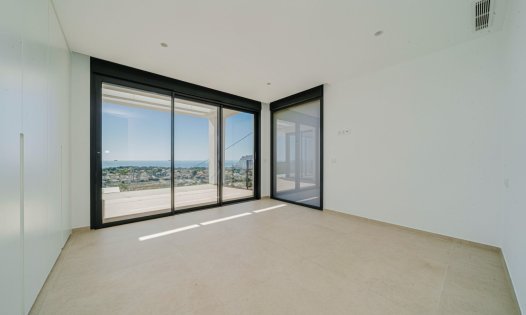 Resale - Luxury Villas -
Calpe