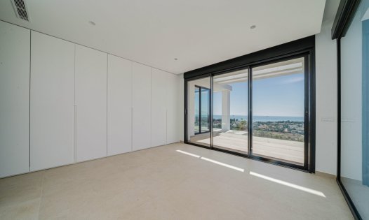 Resale - Luxury Villas -
Calpe