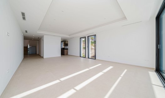 Resale - Luxury Villas -
Calpe