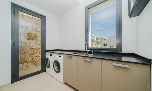 Resale - Luxury Villas -
Calpe