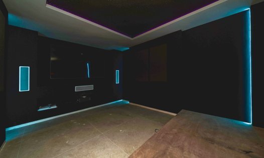 Resale - Luxury Villas -
Benissa