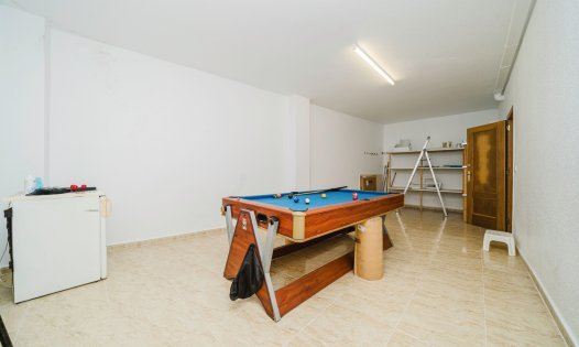 Resale - Villas -
Los Urrutias - EL CARMOLI