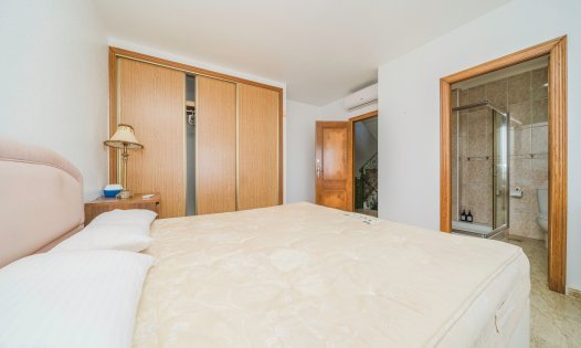 Resale - Villas -
Los Urrutias - EL CARMOLI