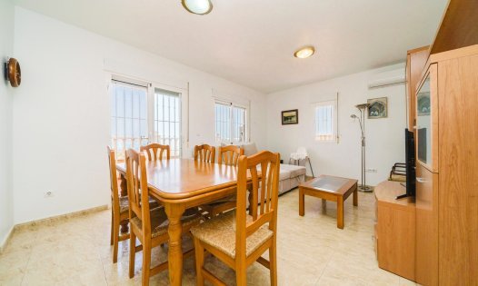 Resale - Villas -
Los Urrutias - EL CARMOLI