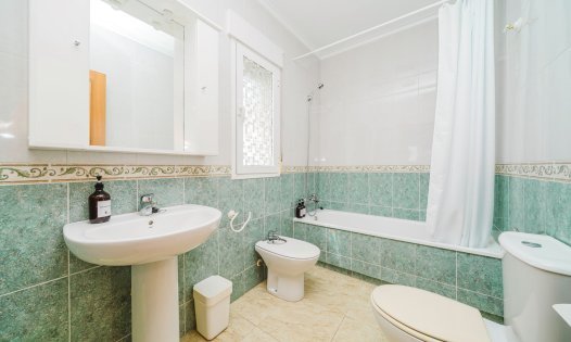 Resale - Villas -
Los Urrutias - EL CARMOLI