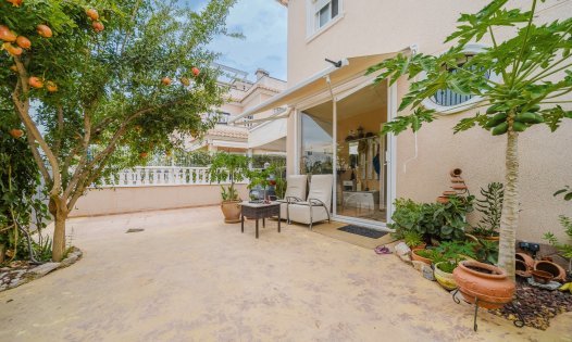 Resale - Villas -
Orihuela Costa - La Regia