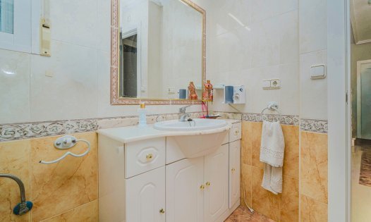 Återförsäljning - Villor -
Orihuela Costa - La Regia