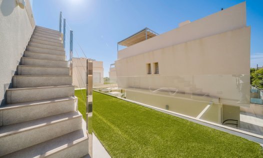 Segunda mano - Villas -
Pilar de la Horadada - Mil Palmeras