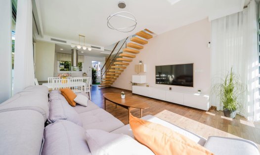 Segunda mano - Villas -
Pilar de la Horadada - Mil Palmeras