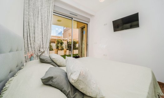 Segunda mano - Villas -
Pilar de la Horadada - Mil Palmeras