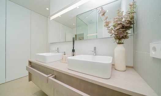 Resale - Luxury Villas -
Orihuela Costa - Las Colinas Golf