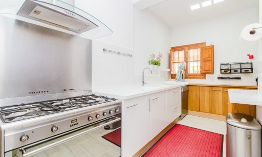 Videresalg - Villaer -
Murcia - GEA Y TRUYOLS