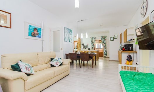 Videresalg - Villaer -
Murcia - GEA Y TRUYOLS