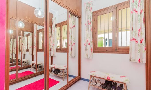 Videresalg - Villaer -
Murcia - GEA Y TRUYOLS