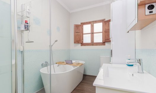 Videresalg - Villaer -
Murcia - GEA Y TRUYOLS