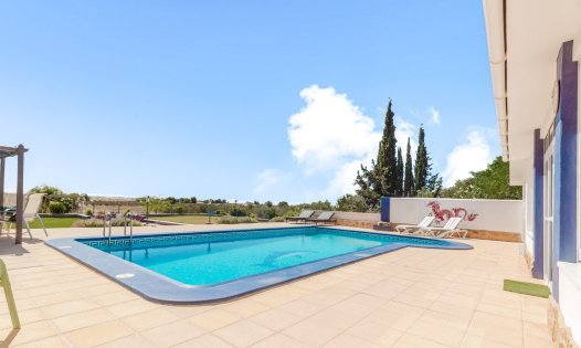 Videresalg - Villaer -
Murcia - GEA Y TRUYOLS