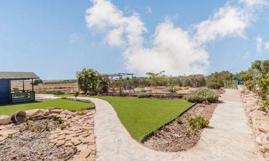 Videresalg - Villaer -
Murcia - GEA Y TRUYOLS