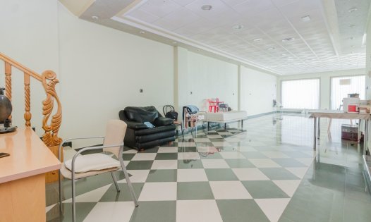 Herverkoop - Rijtjeshuizen -
Alcázares, Los