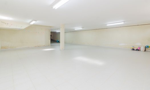 Herverkoop - Rijtjeshuizen -
Alcázares, Los