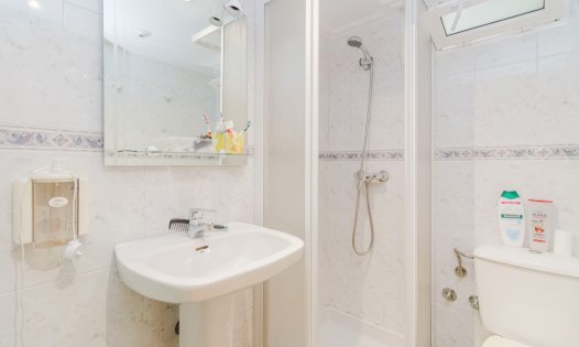 Resale - Commercial premises -
Alcázares, Los