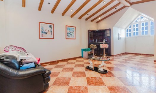 Resale - Commercial premises -
Alcázares, Los