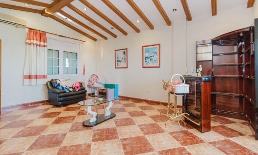 Resale - Commercial premises -
Alcázares, Los