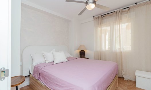 Resale - Apartments -
Orihuela Costa - Dehesa de Campoamor